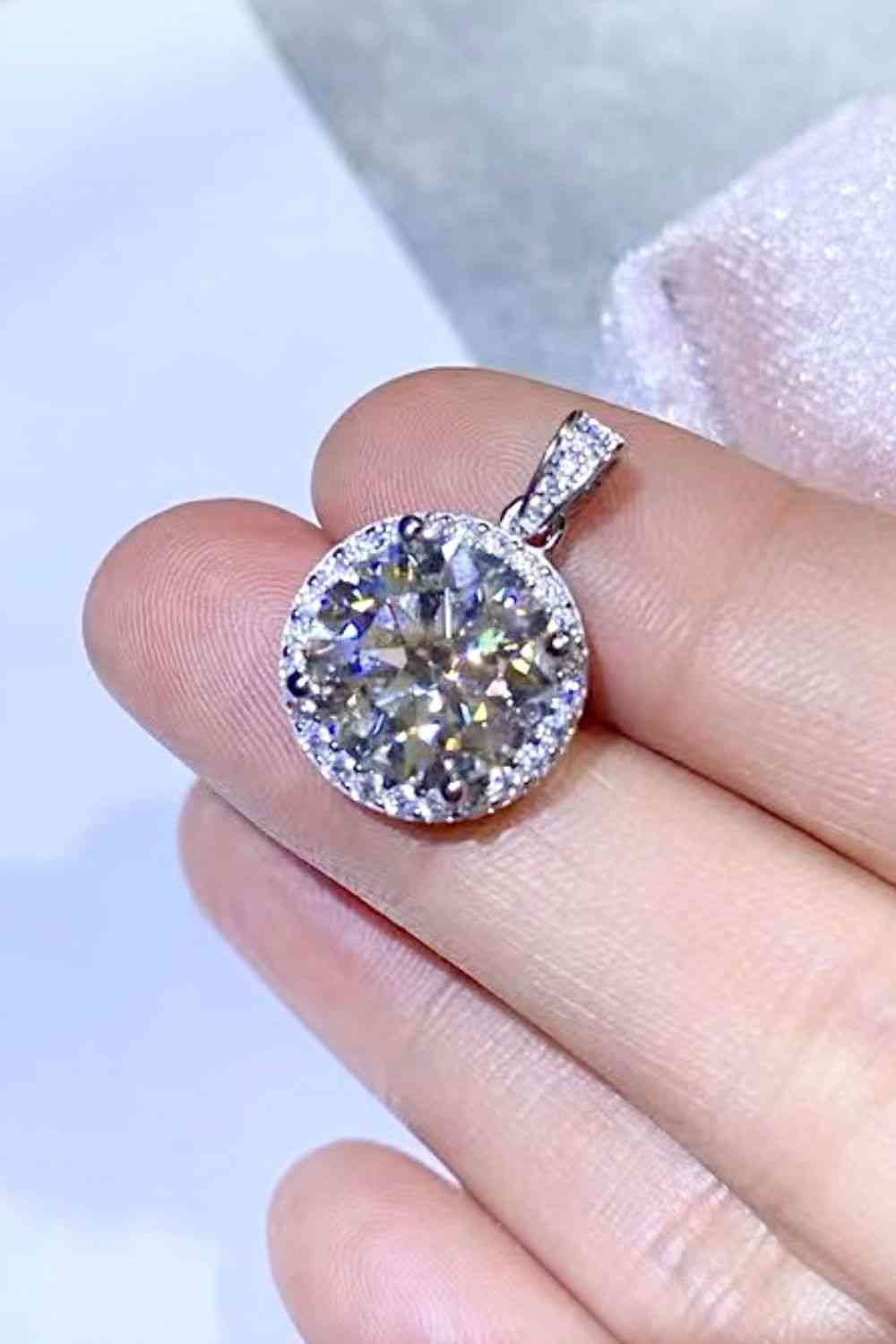 10 Carat Moissanite Pendant Platinum-Plated Necklace - aurelia-clothing-8955