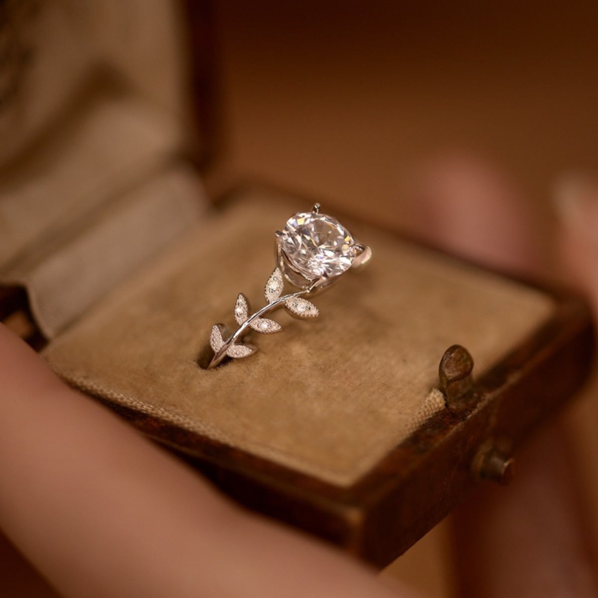 1 Carat Moissanite 925 Sterling Silver Leaf Ring-Free Shipping - aurelia-clothing-8955