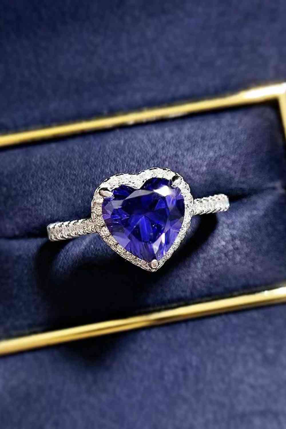 2 Carat Moissanite Heart-Shaped Side Stone Ring - aurelia-clothing-8955