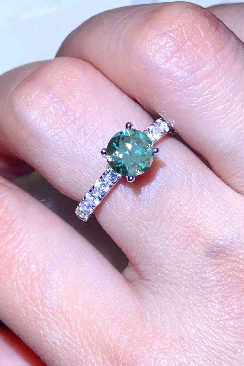 Future Style 1 Carat Moissanite Side Stone Ring - aurelia-clothing-8955