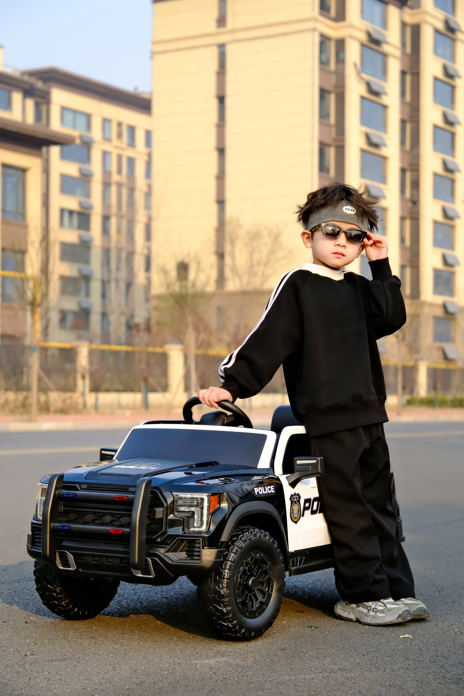 Kids Ride On Police Car, 12V Electric Vehicle-Free Shipping - aurelia-clothing-8955