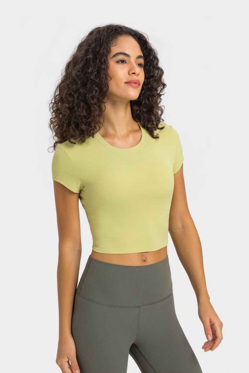 Round Neck Short Sleeve Cropped Sports T-Shirt - aurelia-clothing-8955