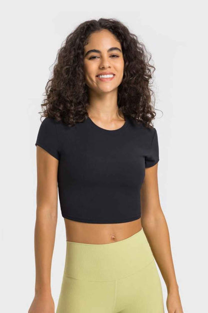 Round Neck Short Sleeve Cropped Sports T-Shirt - aurelia-clothing-8955