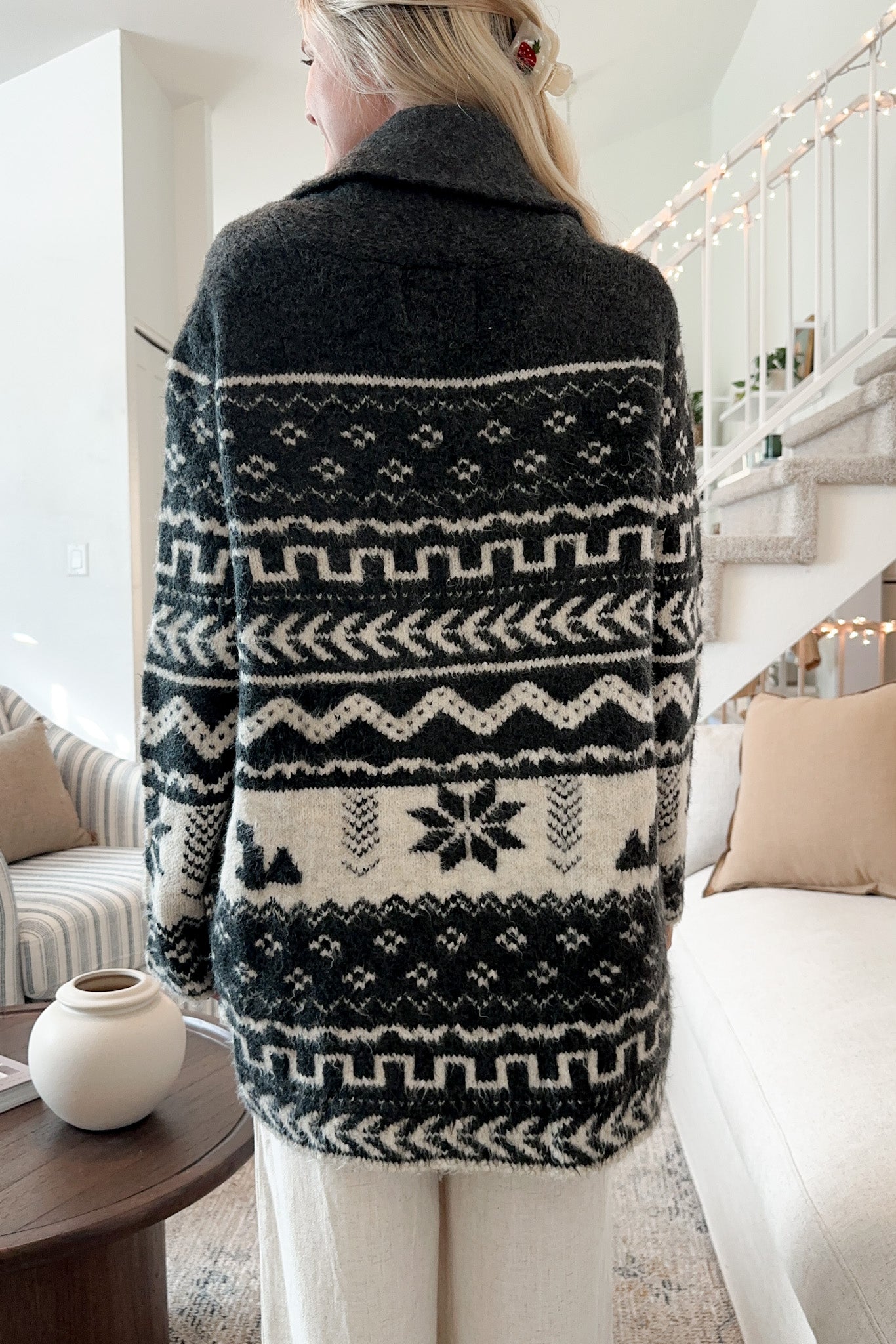 Snowflakes Collared Neck Long Sleeve Cardigan - aurelia-clothing-8955