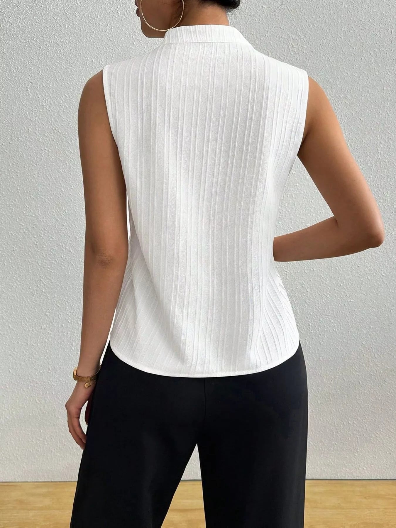 Texture Notched Sleeveless Top-Free Shipping - aurelia-clothing-8955