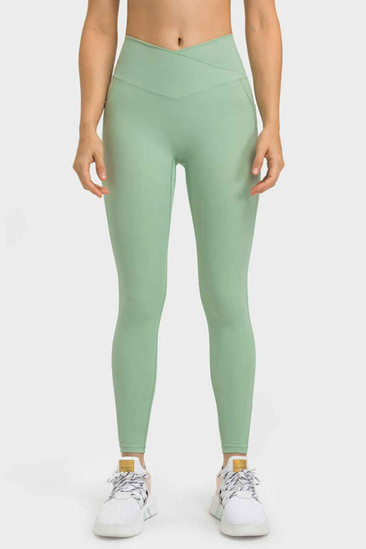 V-Waist Yoga Leggings with Pockets - aurelia-clothing-8955
