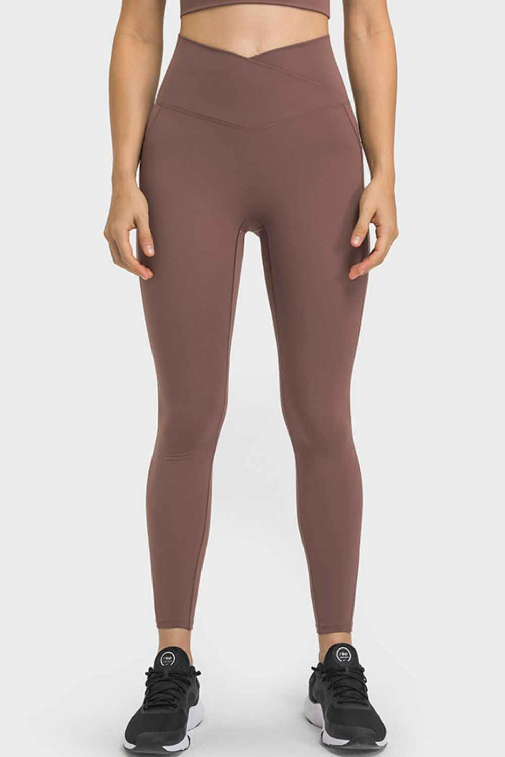 V-Waist Yoga Leggings with Pockets - aurelia-clothing-8955